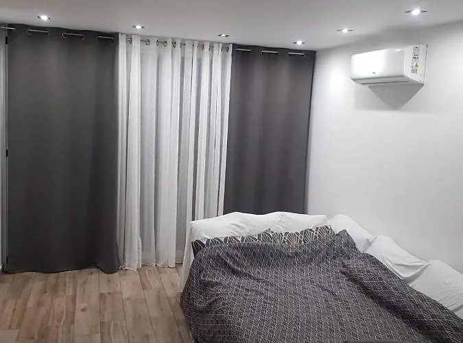 Family Comfortable *